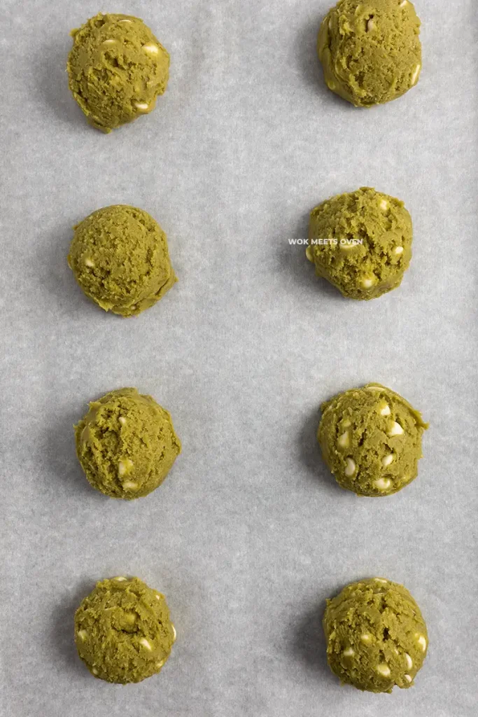 All cookies on baking tray