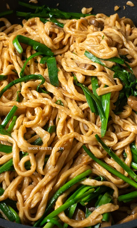 Finished making e-fu noodles