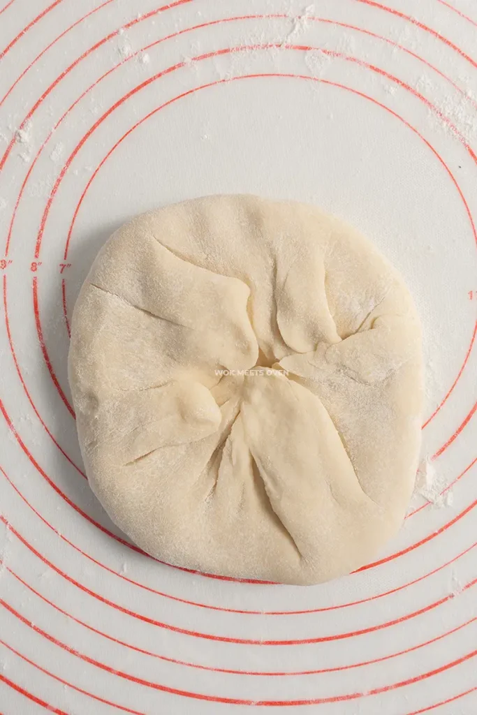 Wrapping water dough over oil dough