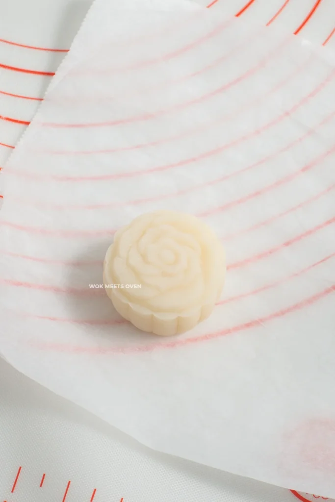 Finished molded snow skin moon cake