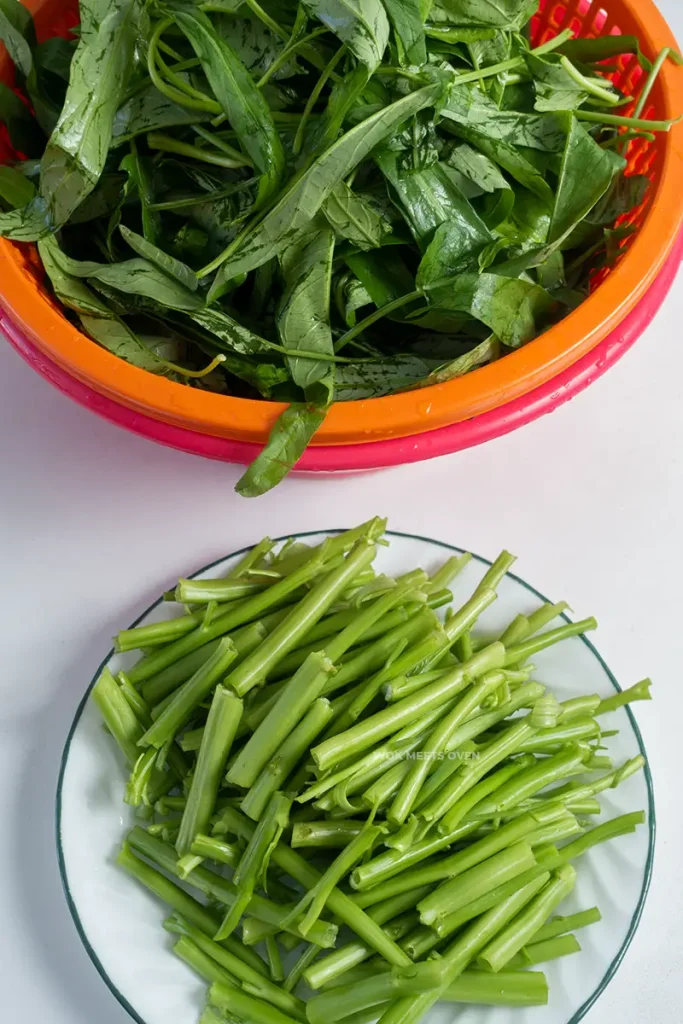 Separating stems from leaves
