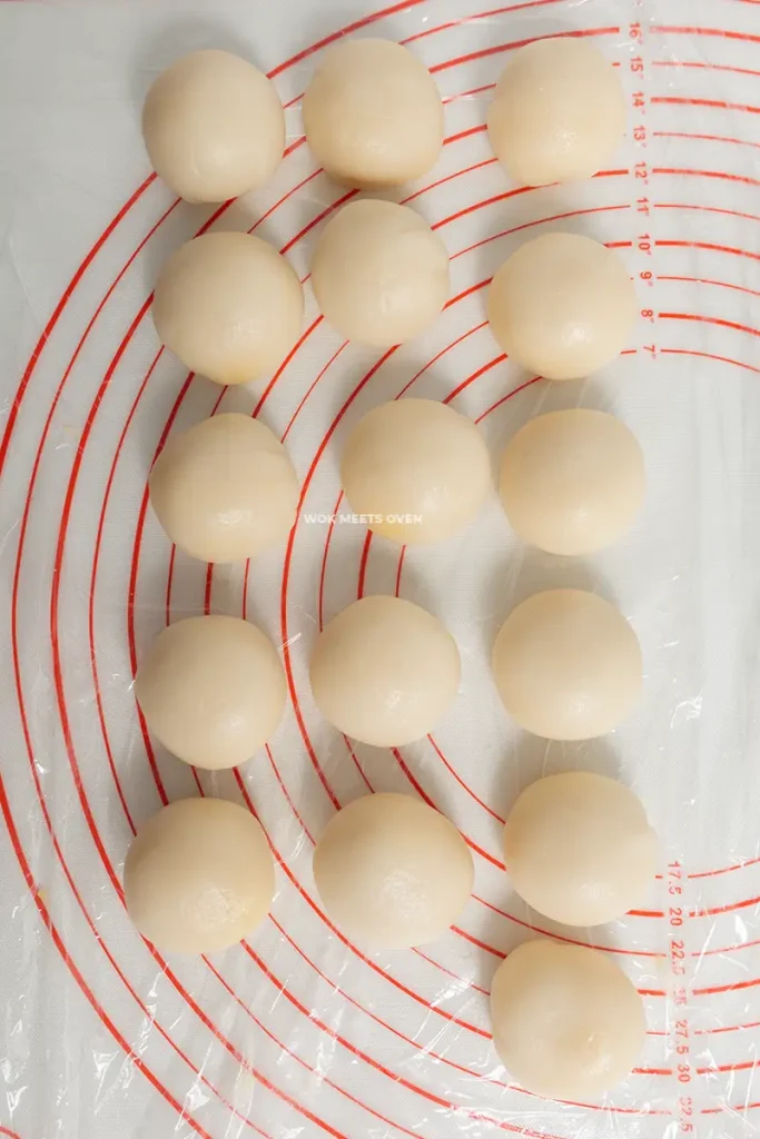 All mooncakes shaped into balls