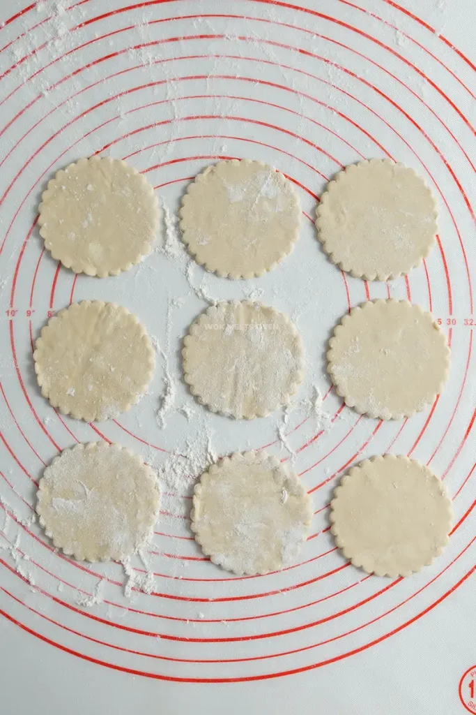 Cut out puff pastry pieces