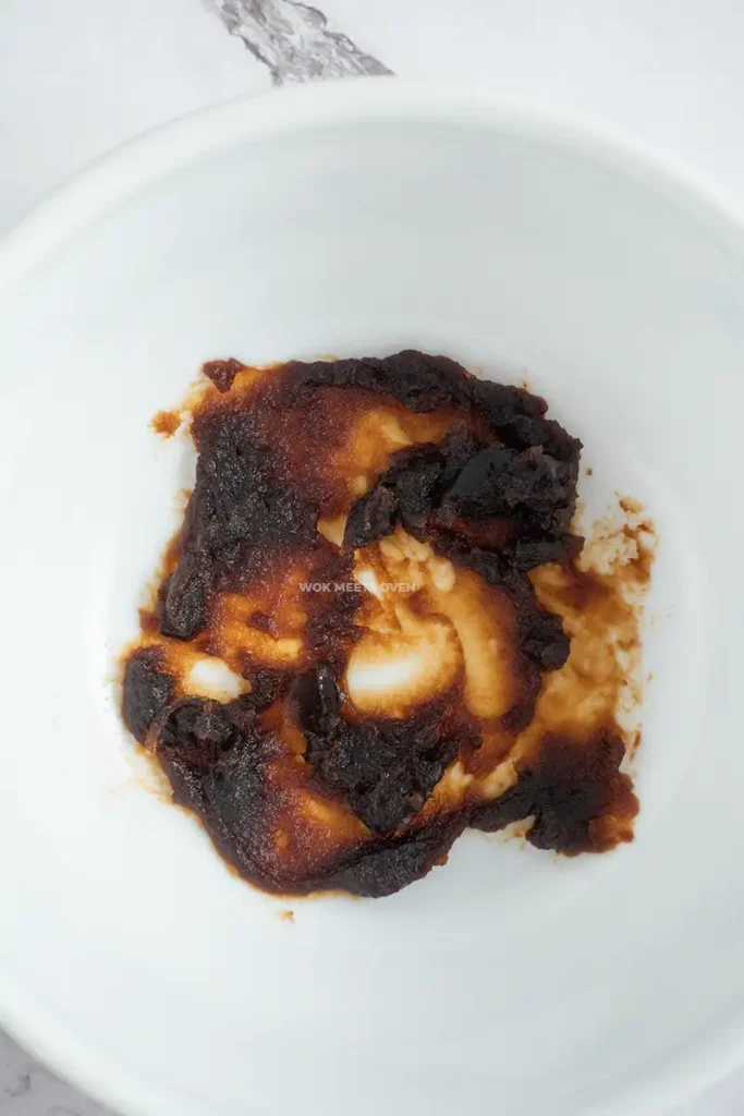 Sauce in bowl mashed