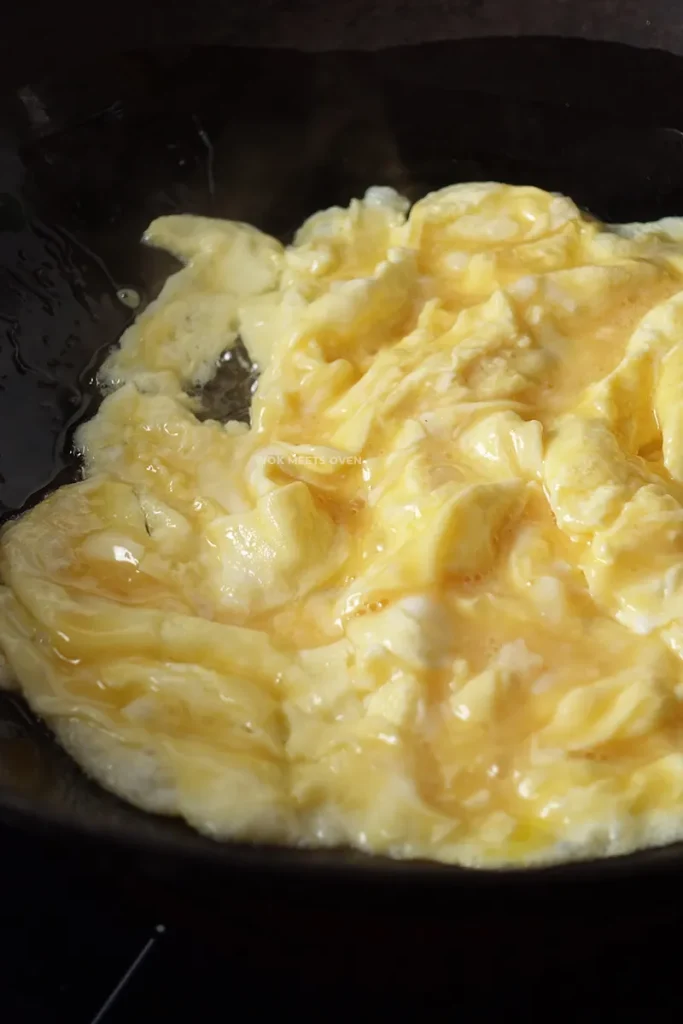 Frying eggs