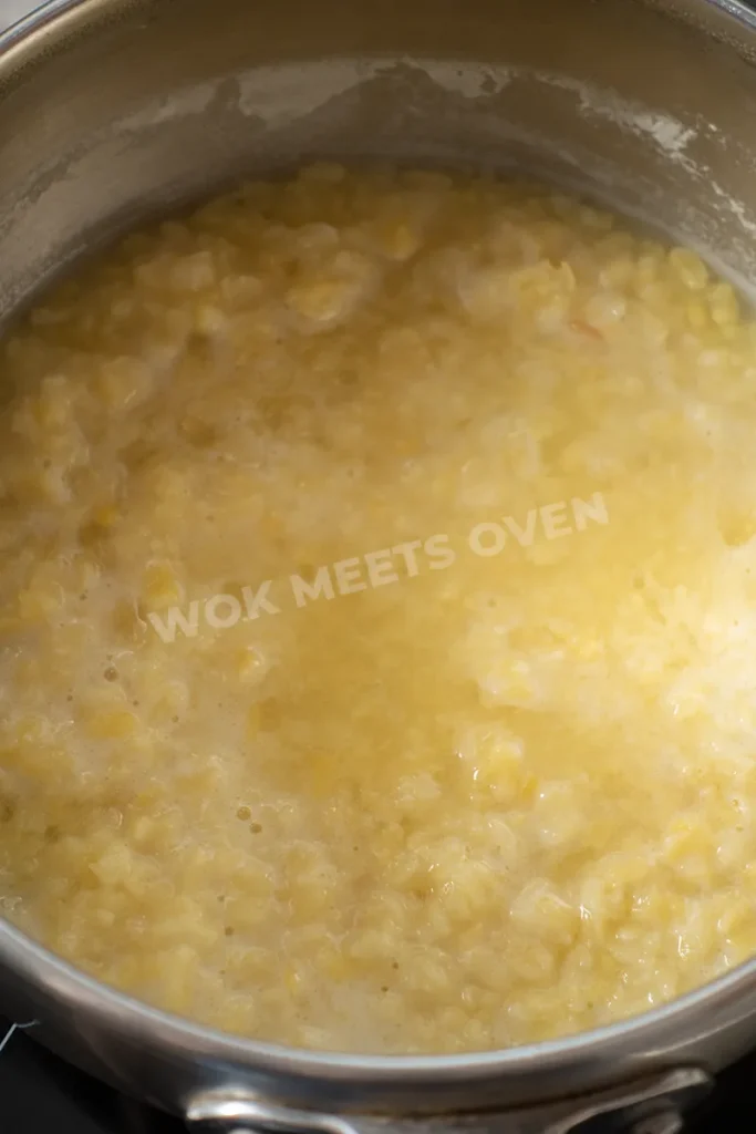 Mung beans cooking