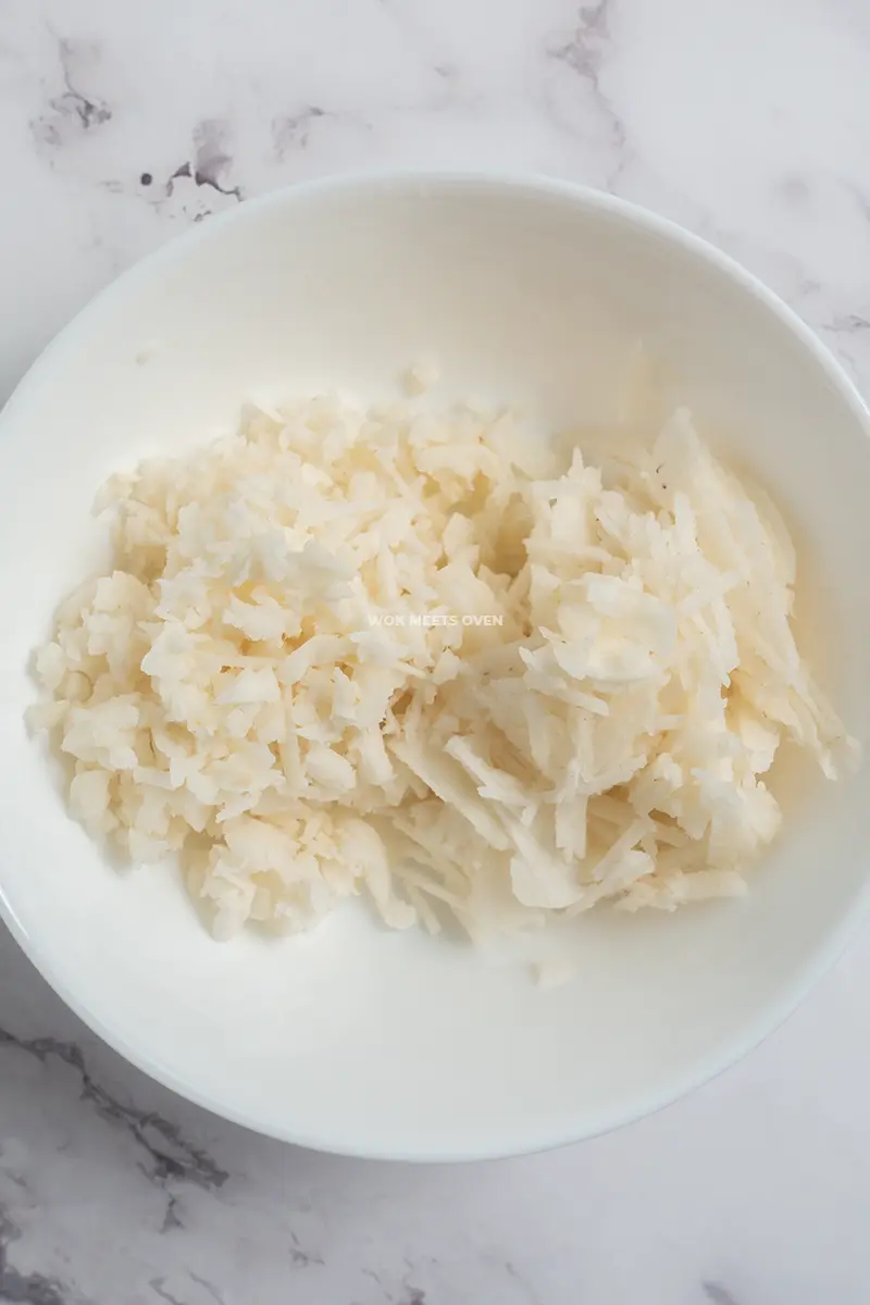 Diced and sliced water chestnut