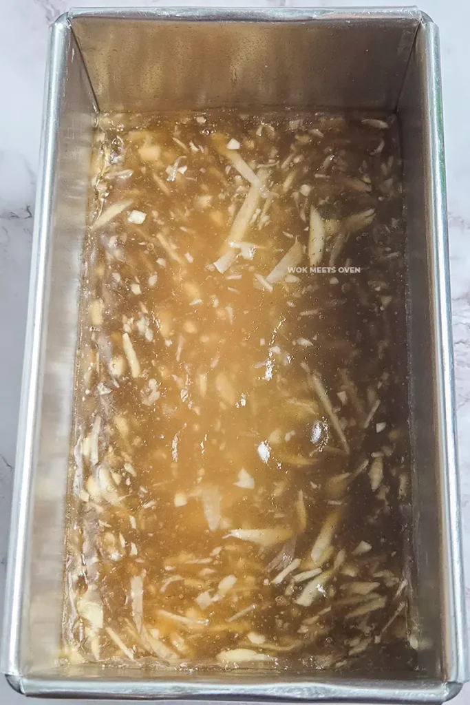 Finished steaming water chestnut cake
